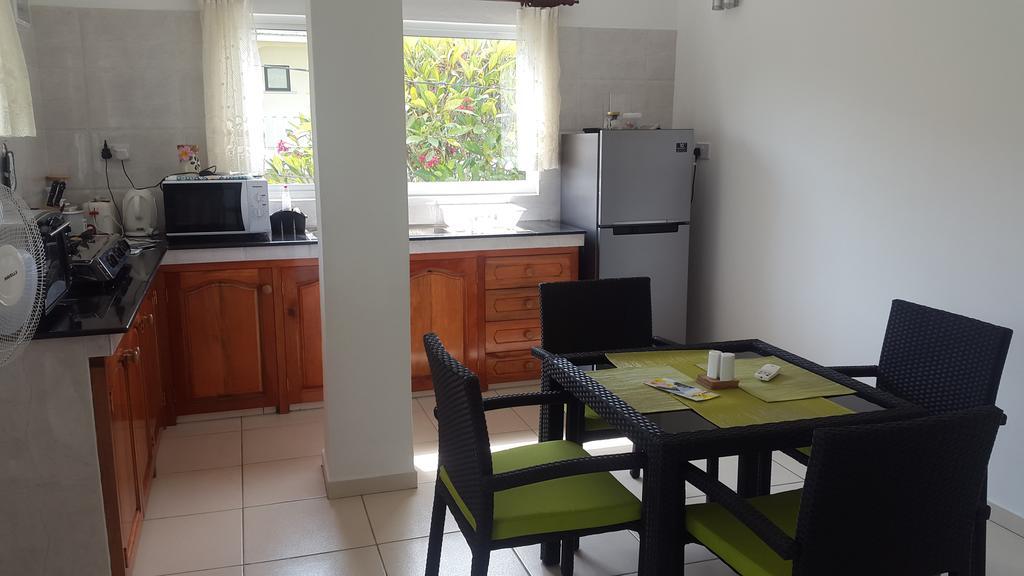 Chez Payet Airport Guesthouse Pointe La Rue Esterno foto