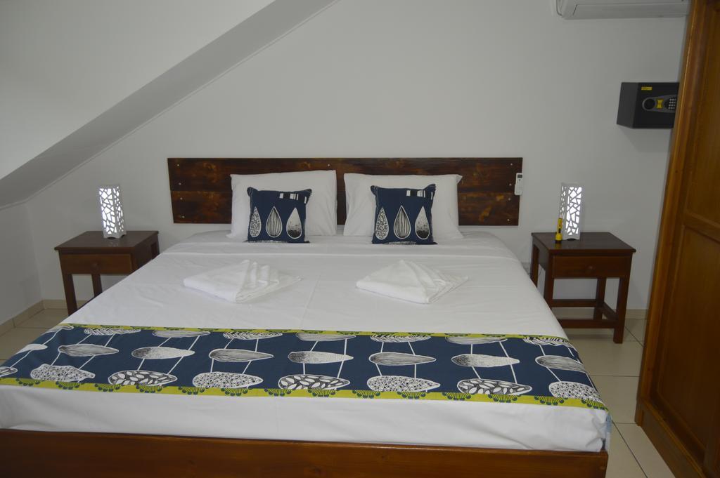 Chez Payet Airport Guesthouse Pointe La Rue Esterno foto